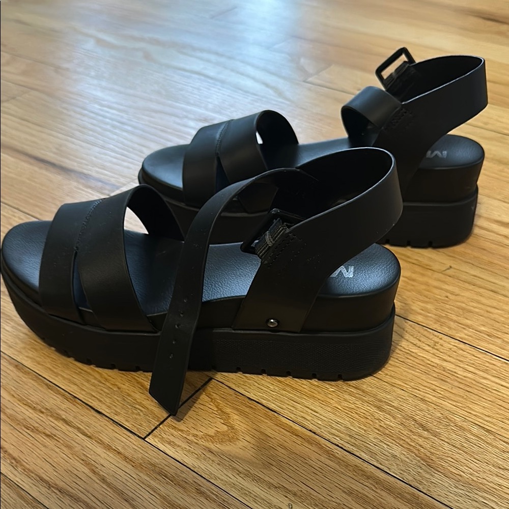 MIA Black Minimalist platform Sandals with Ankle Strap